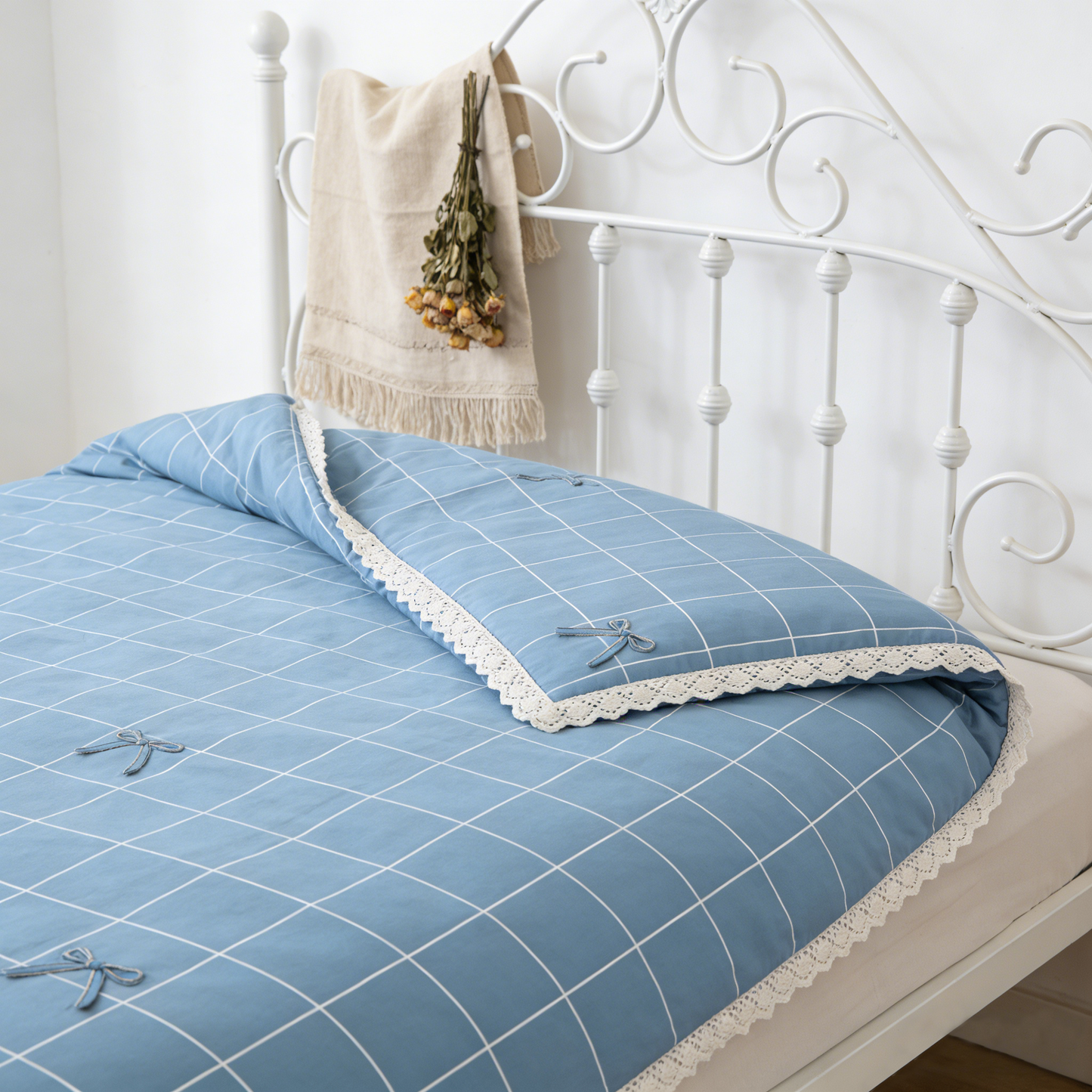 Blue Grid Bow Bedding Set